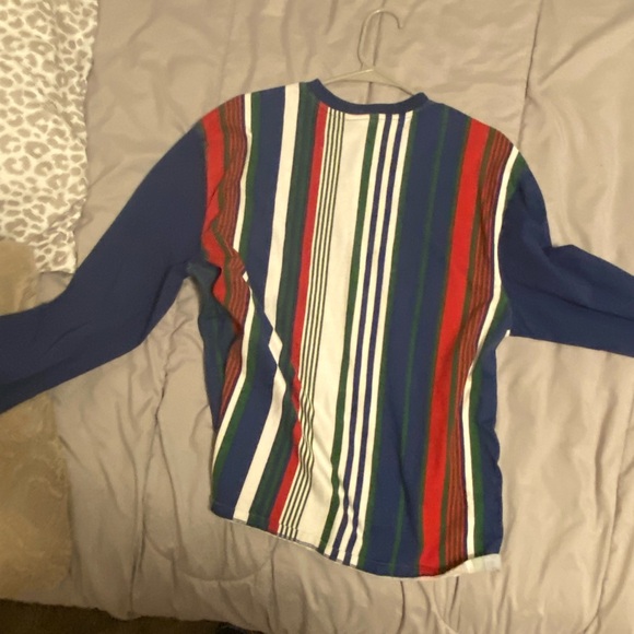 Guess long sleeve - Picture 3 of 4